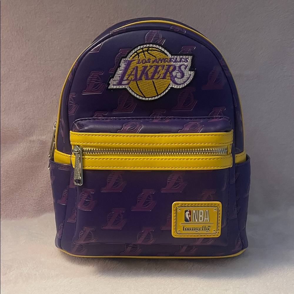 NBA Lakers Loungefly mini back pack